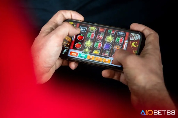 Mobile slot giúp bạn tham gia slot game bất cứ nơi đâu